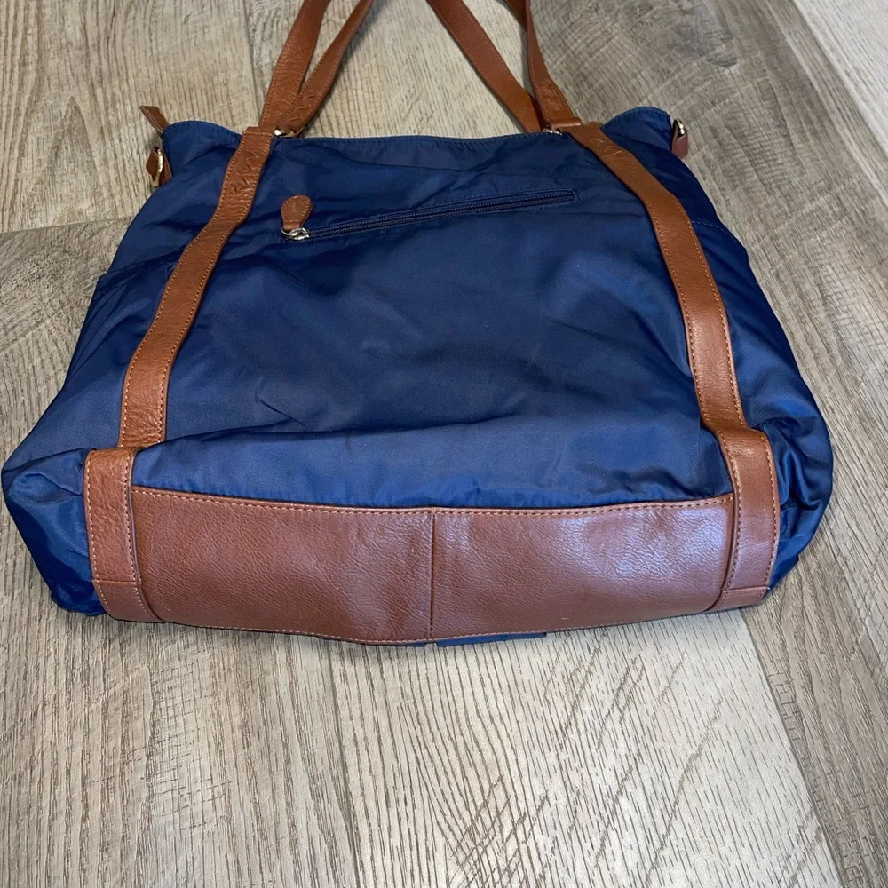 Lily Jade Navy blue brown leather Diaper bag convertible EUC